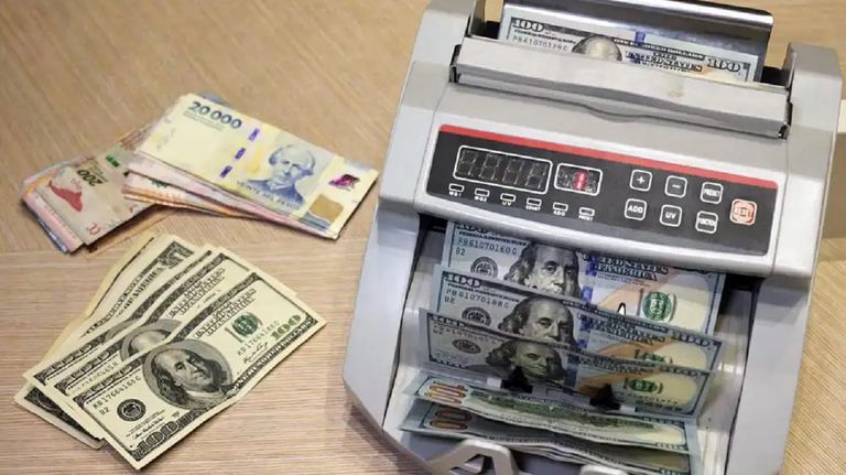 Dólar