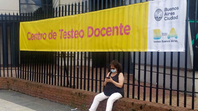 Vacunacion docentes 20210601