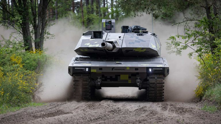 Armin Papperger y tanques Rheinmetall 20240715