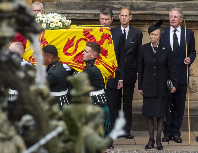 funeral reina isabel