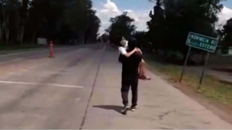 hombre cargo hija tucuman santiago del estero