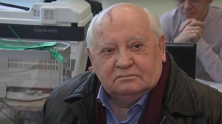 Mijail Gorbachov 20220314