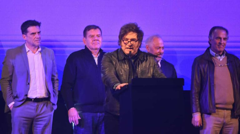 Javier Milei presenta a los candidatos bonaerenses en La Plata 20250814