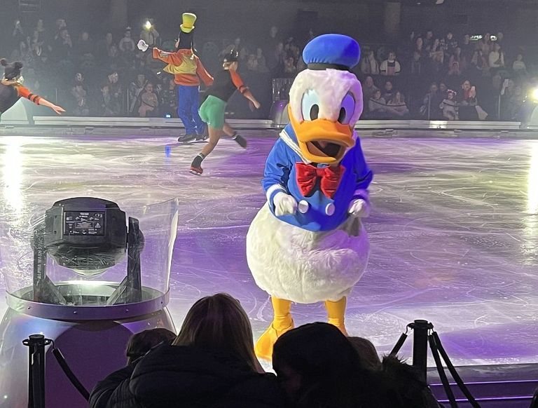 0715_disney_ice