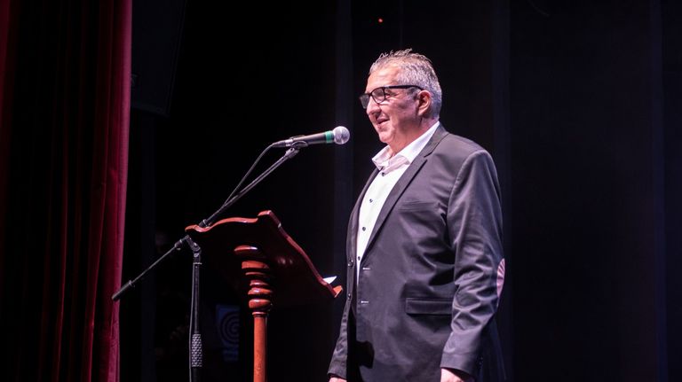 0504_teatro_regina