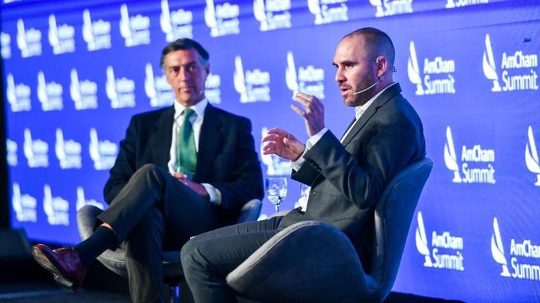Martín Guzmán en AmCham Summit 20220510