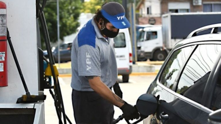Las naftas suben su precio y siguen los aumentos para abril