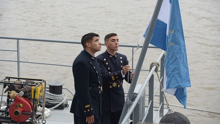 Cadetes de la Escuela Naval Militar