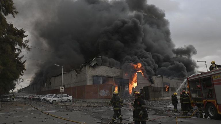 Incendio en Dock Sud 20220516