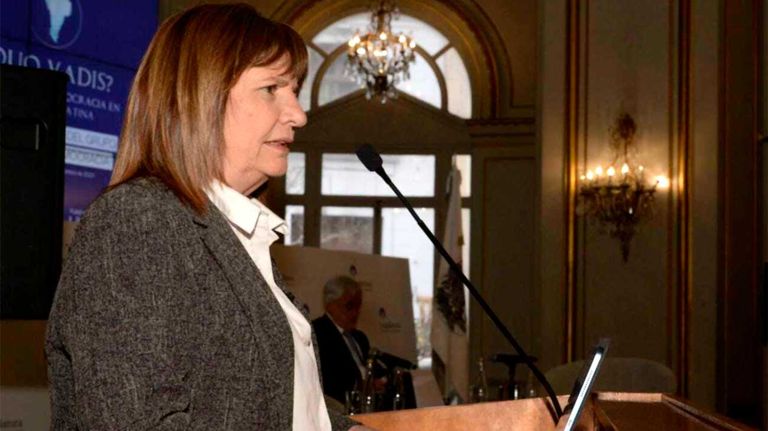 Patricia Bullrich en el segundo encuentro libertad y democracia