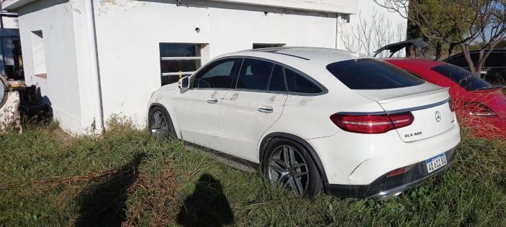 Mercedes Benz