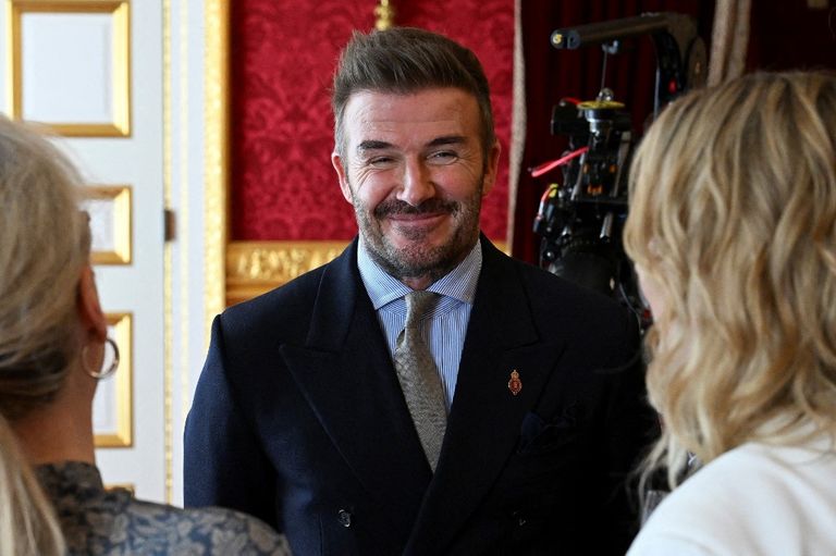 El ex capitán de fútbol de Inglaterra e ícono de la moda David Beckham