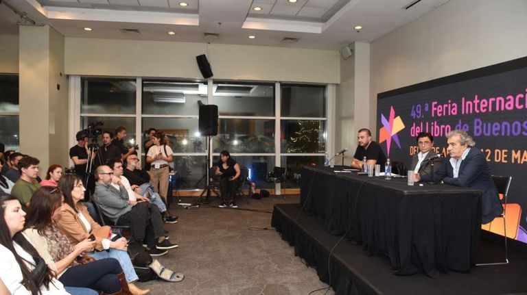 Jorge Fontevecchia en la Feria del Libro