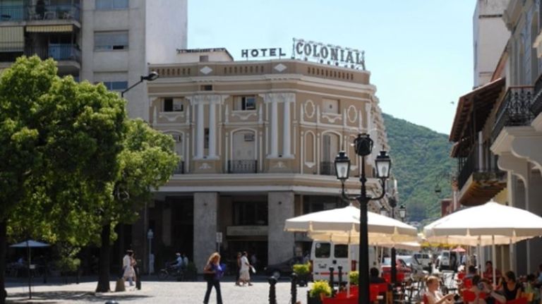 SALTA — HOTEL COLONIAL SALTA