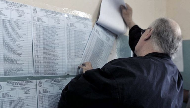 Elecciones 2023: cómo verificar el padrón electoral provisorio