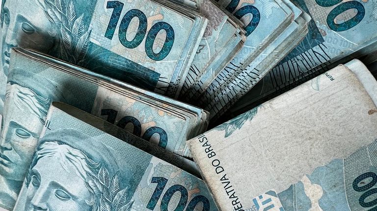 Reales 20221128
