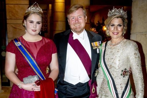 Amalia de Holanda y Elisabeth de Bélgica debutaron como futuras reinas en Jordania