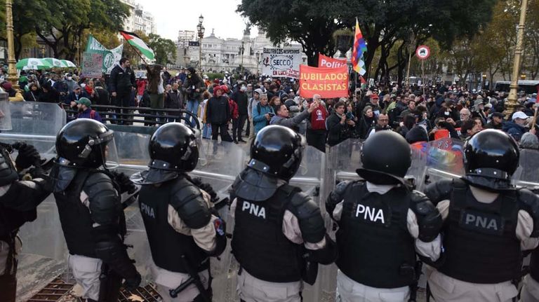 Marcha de jubilados20250528