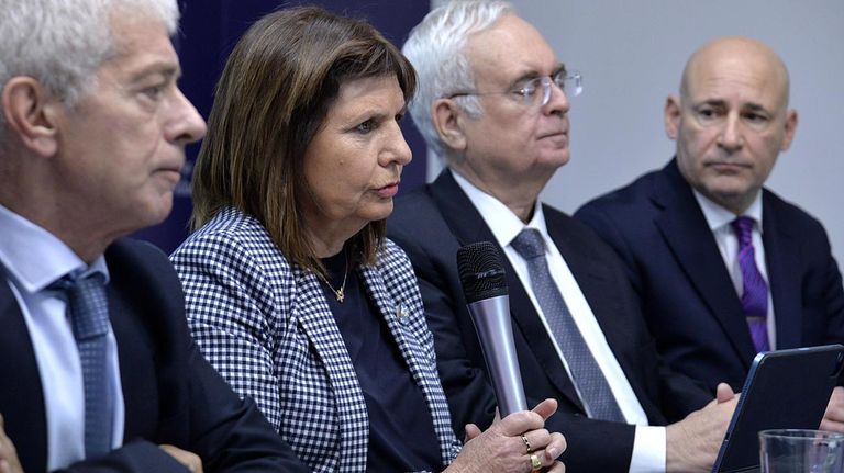 Conferencia de prensa del Ministerio de seguridad