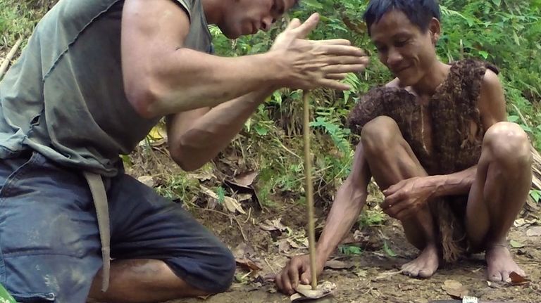 Ho Van Lang tarzan vietnam