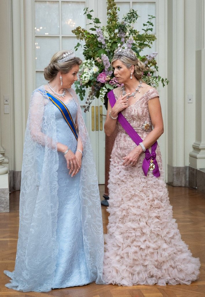Duelo de tiaras y glamour entre las reinas Máxima de Holanda y Mathilde de Bélgica