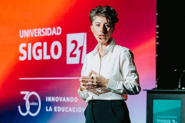 Universidad Siglo 21