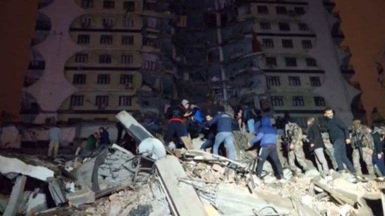 sismo turquia 1 g_20230206