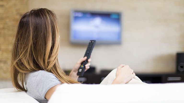 Gente viendo Tv 20211012