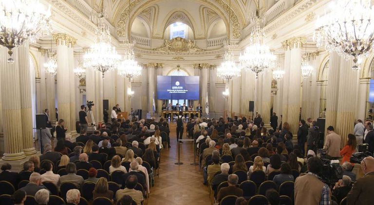 12032019 Legislatura Ciudadano Ilustre Fontevecchia