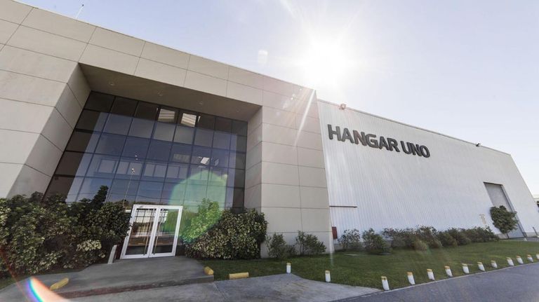 Hangar Uno