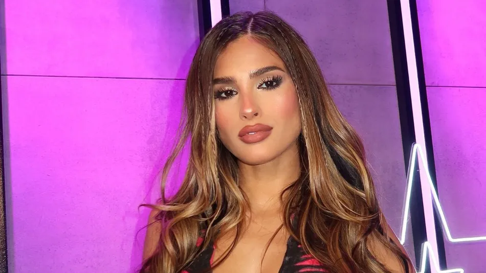 Juli Poggio sorprendió con un rotundo cambio de look: "Nueva personalidad"
