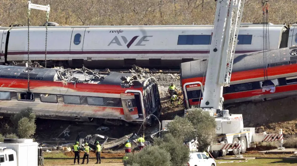 España: aún hay 70 desaparecidos en el fatal accidente ferroviario