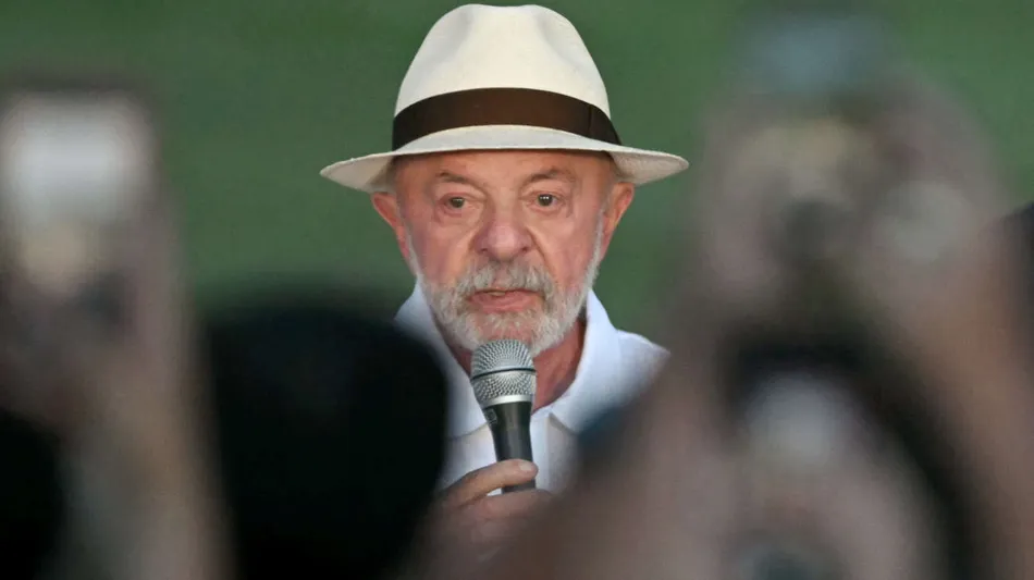 Lula calificó de “vergonzosa” la fuga de Flávio Bolsonaro a Estados Unidos