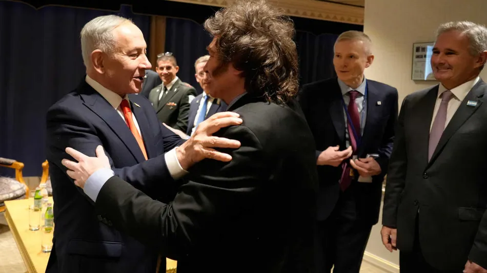 Milei salió a bancar a Netanyahu por las elecciones en Israel, pero sigue mudo por el caso Flávio Bolsonaro