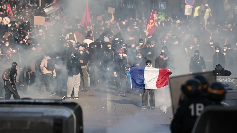 Paris sigue siendo una fiesta… revolucionaria