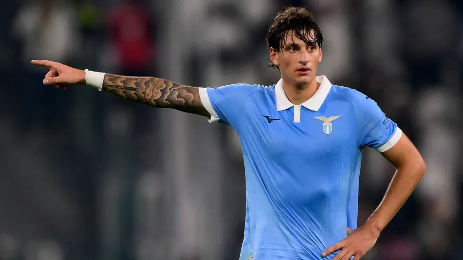 Es Bisnieto de Mussolini, juega en la Lazio e hizo su primer gol en la liga italiana
