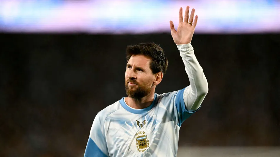 Lionel Messi quedó afuera del top 3 y se encendió la polémica en el Balón de Oro 2026