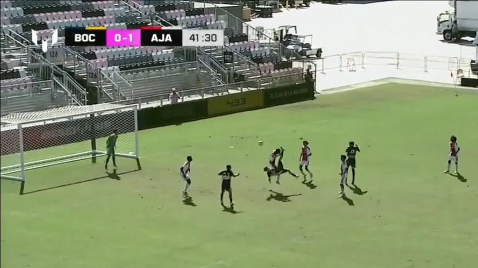 El increíble golazo de chilena de un juvenil de Boca vs Ajax por la Messi Cup: el Xeneize cayó en cuartos