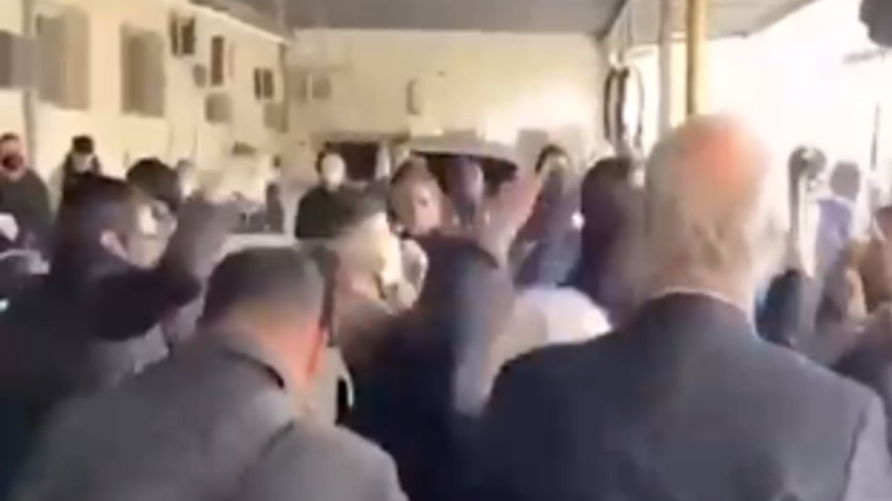 Video: el "pogo peronista" de Kreplak al asumir como ministro de Salud bonaerense