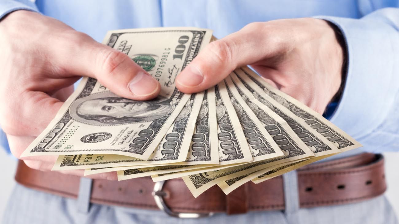 A cuánto cerró el dólar blue este miércoles 31 de mayo de 2023