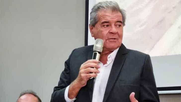 "El año pasado Córdoba puso US$3.000 millones para que Amba tenga transporte barato"