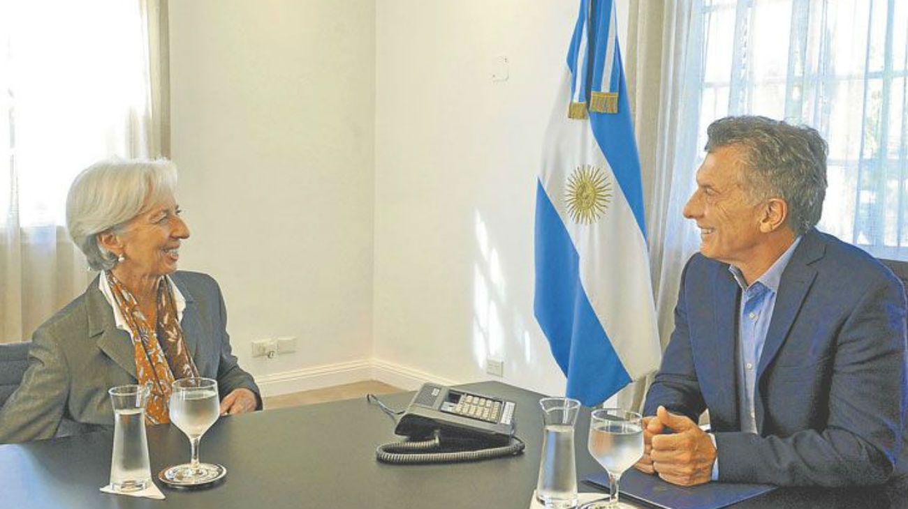 Macri viajó a Canadá y este sábado se reúne con Christine Lagarde