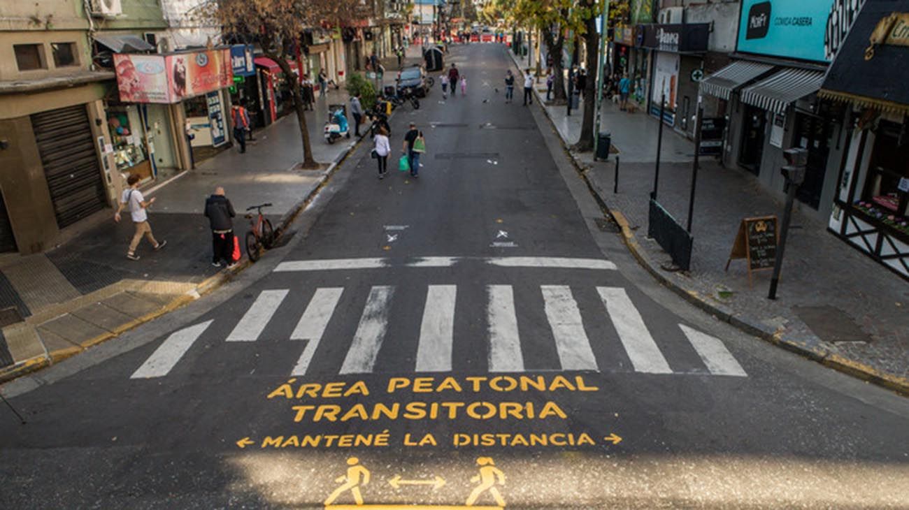 Seguridad vial: casi la mitad de los peatones afirma ser más respetuoso que los conductores
