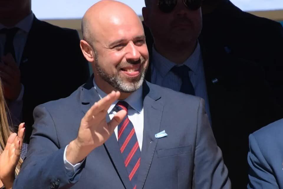 Martín Ascúa lanzó duras críticas al gobierno de Javier Milei y al de Gustavo Valdés
