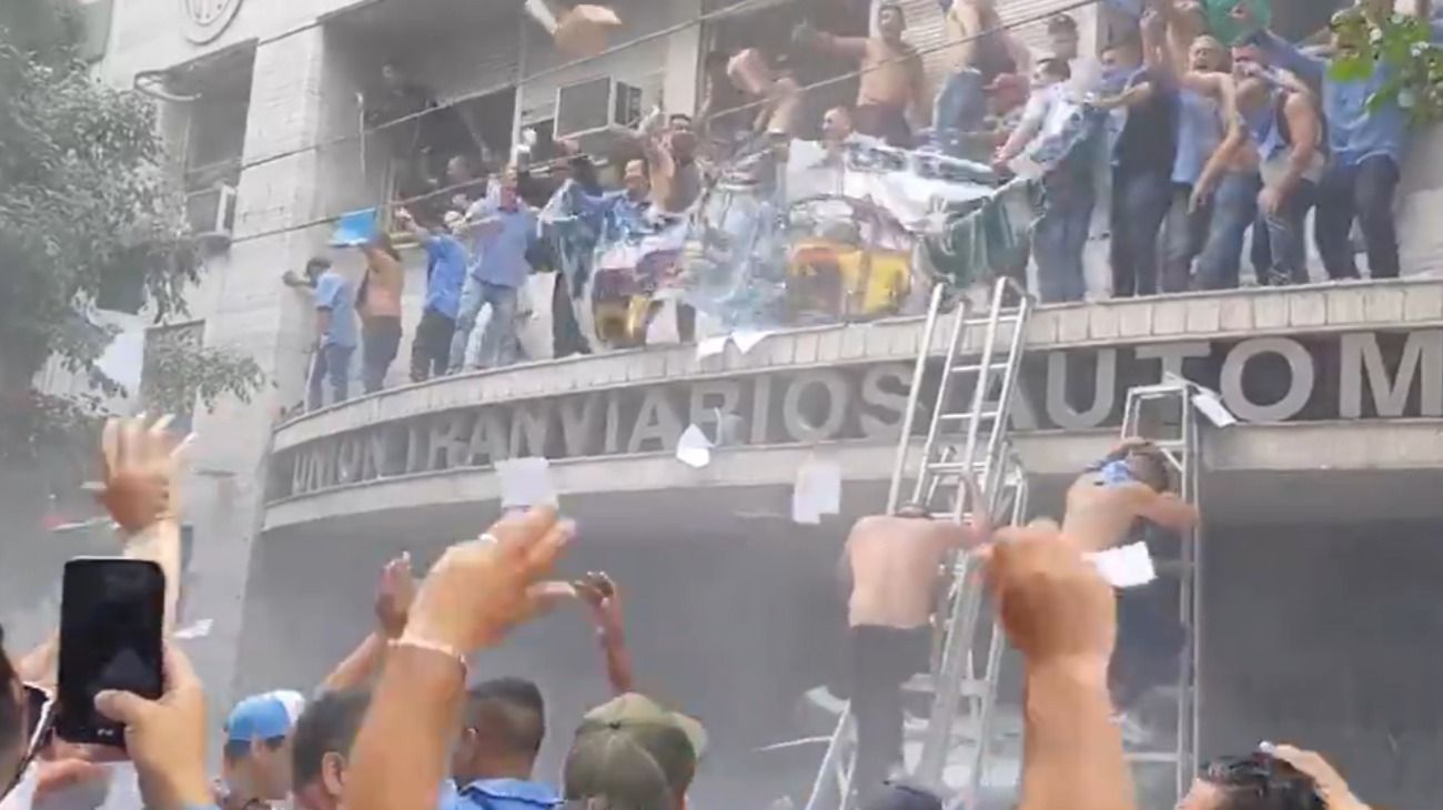 Interna de los choferes de colectivos: 11 personas resultaron heridas