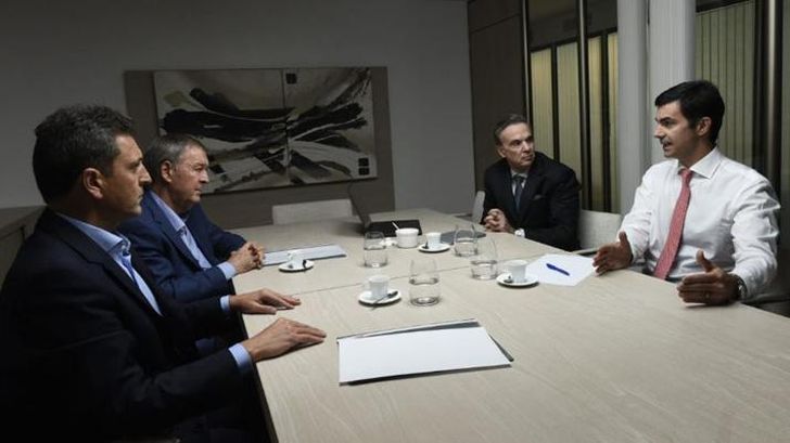 Para Fornoni, aún hay tiempo para que se consolide un nuevo presidenciable