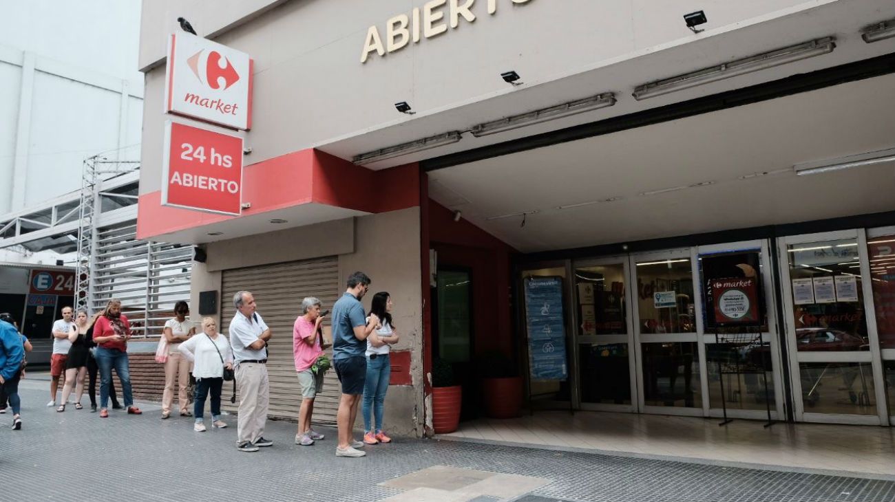 Mucha actividad en Capital a la espera del anuncio de endurecimiento de la cuarentena