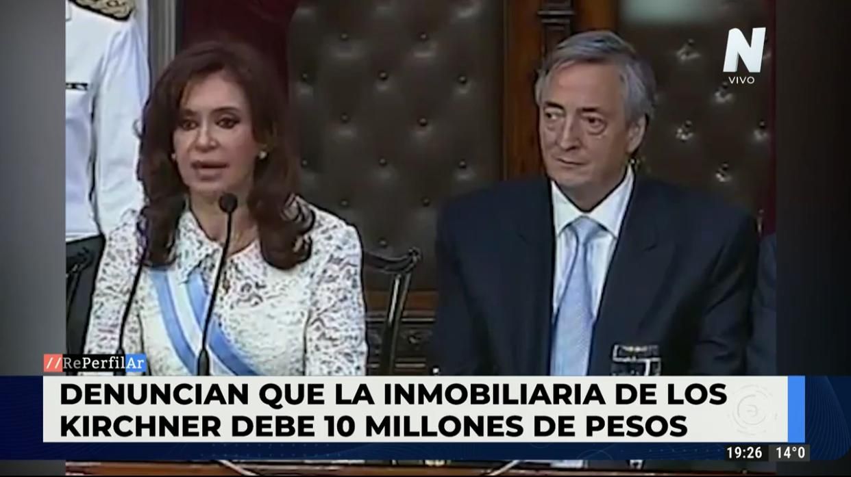 Denuncian que la inmobiliaria de los Kirchner debe 10 millones de pesos