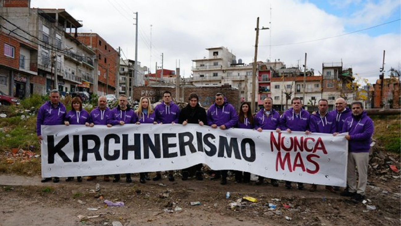 Javier Milei arrancó la campaña electoral con un acto en La Matanza: “Kirchnerismo Nunca Más”