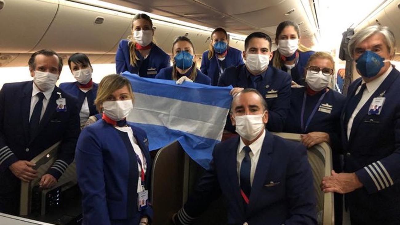 Argentinos varados: una cuarta parte de los 21 mil que siguen afuera son vulnerables